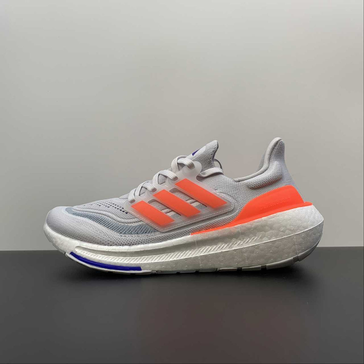 Adidas Ultraboost Light 23