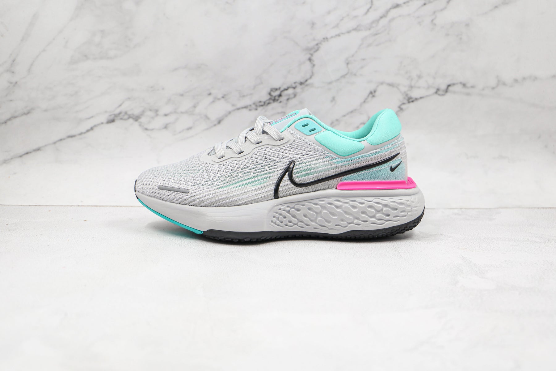 Nike Air ZoomX Invencible Run FK