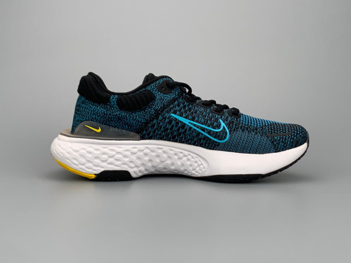 Nike Air ZoomX Invencible Run FK