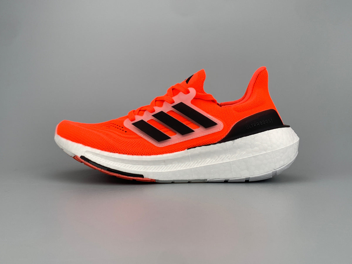 Adidas Ultraboost Light 23