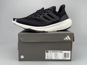 Adidas Ultraboost Light 23