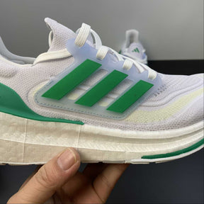 Adidas Ultraboost Light 23