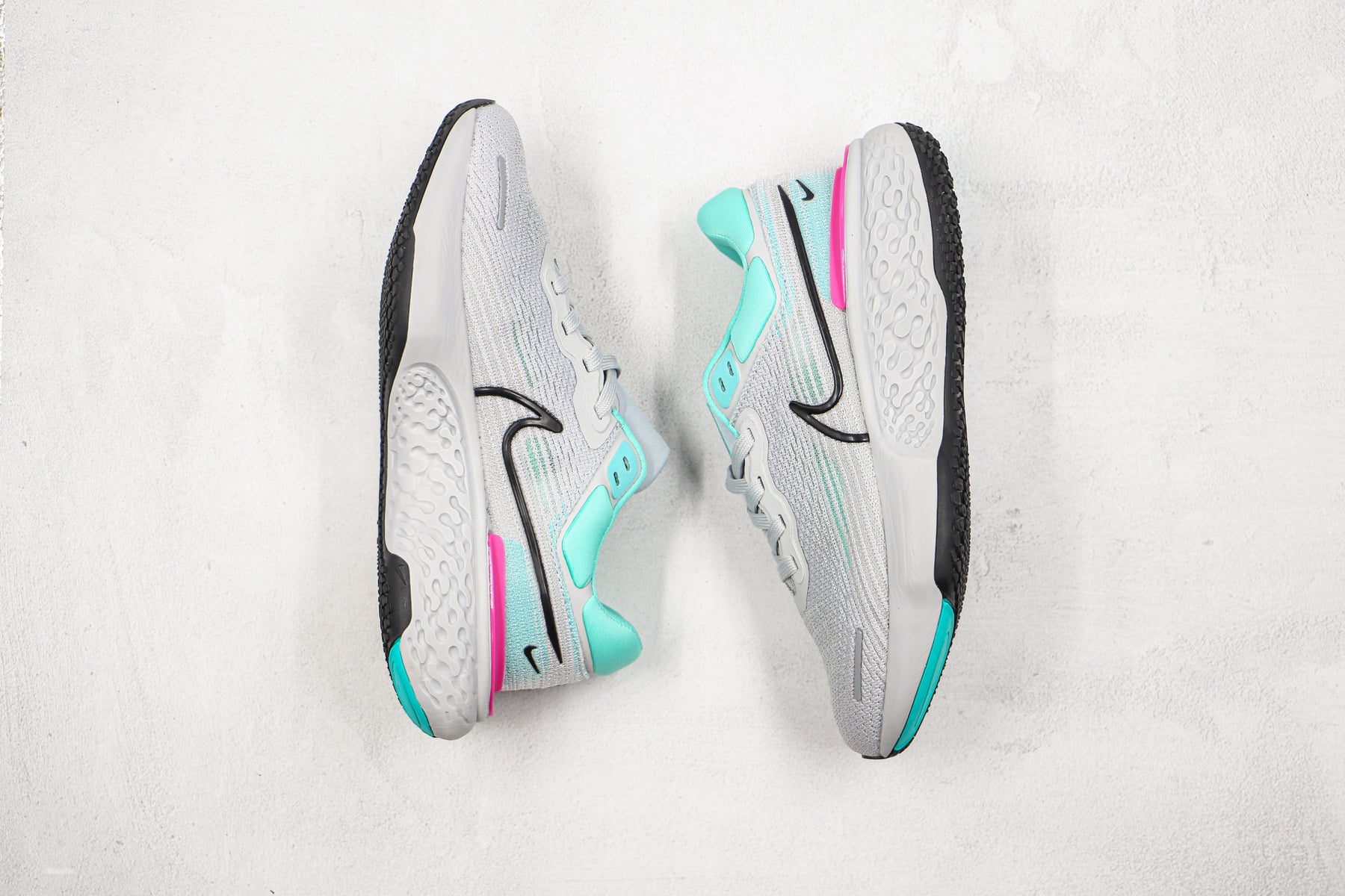 Nike Air ZoomX Invencible Run FK