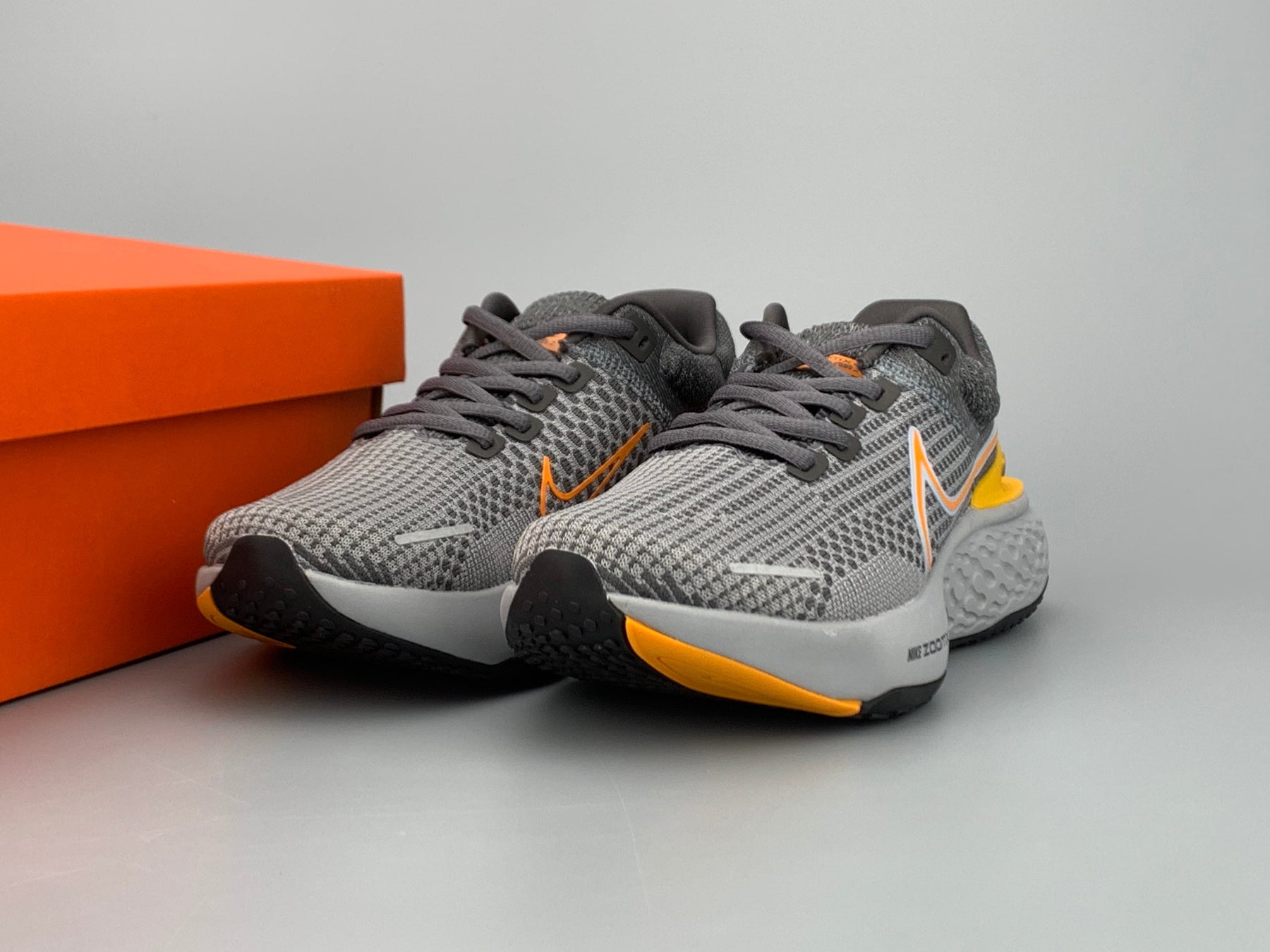 Nike Air ZoomX Invencible Run FK