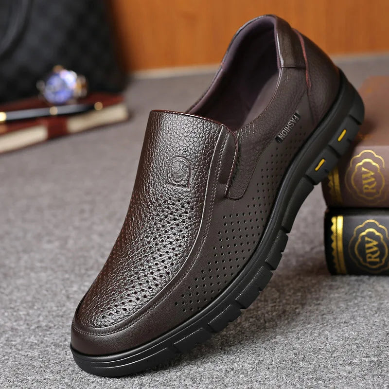 Sapato Masculino de Couro Slip On British