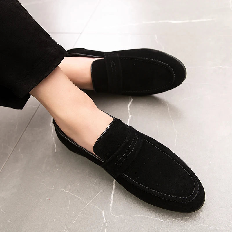 Loafer Mocassim de Couro Camurça Covet