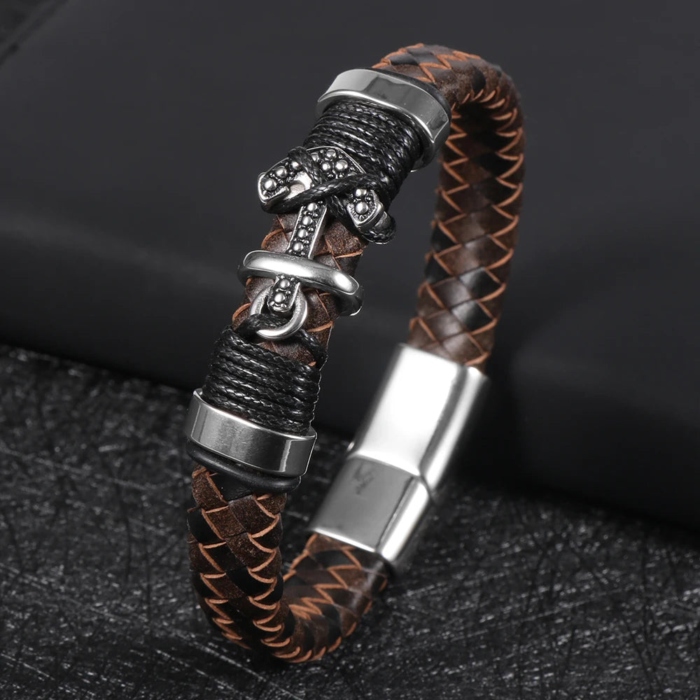 Pulseira Masculina de Couro Trançado com Fecho Imã