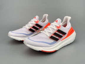 Adidas Ultraboost Light 23