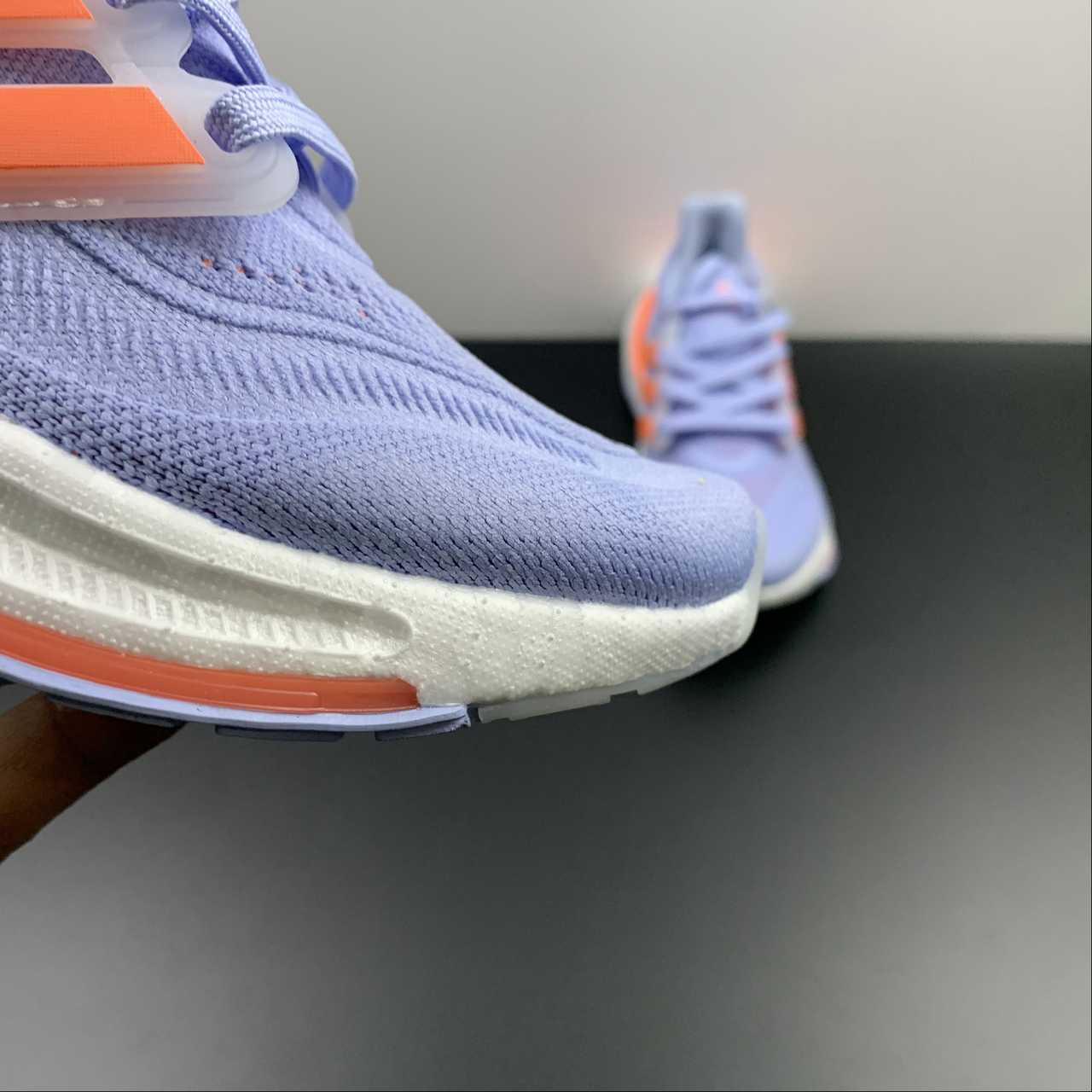 Adidas Ultraboost Light 23